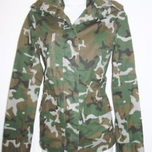 NWOT Camo Jacket